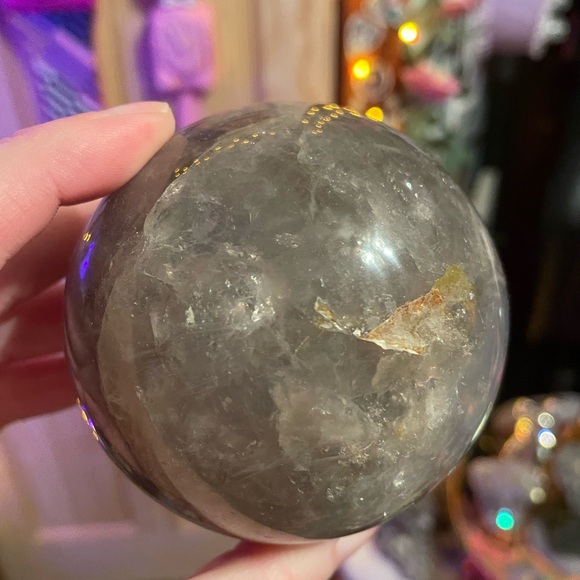 Blue rose quartz sphere - Picture 7 of 15